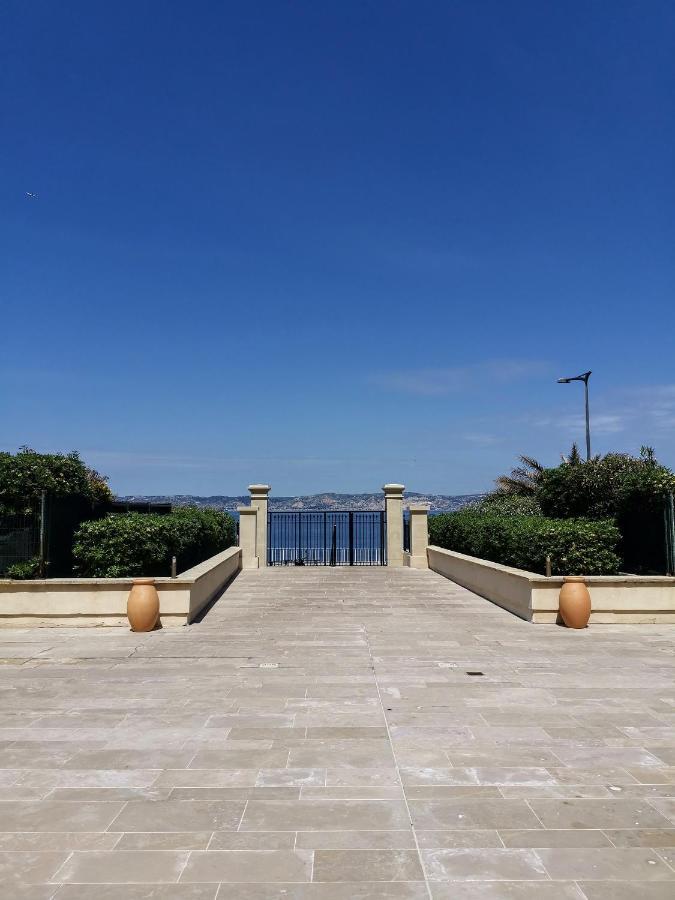 A 50 Metres De La Plage Et 10 Minutes Du Vieux Port 70M2 Sur La Corniche Vue Mer Марсилия Екстериор снимка