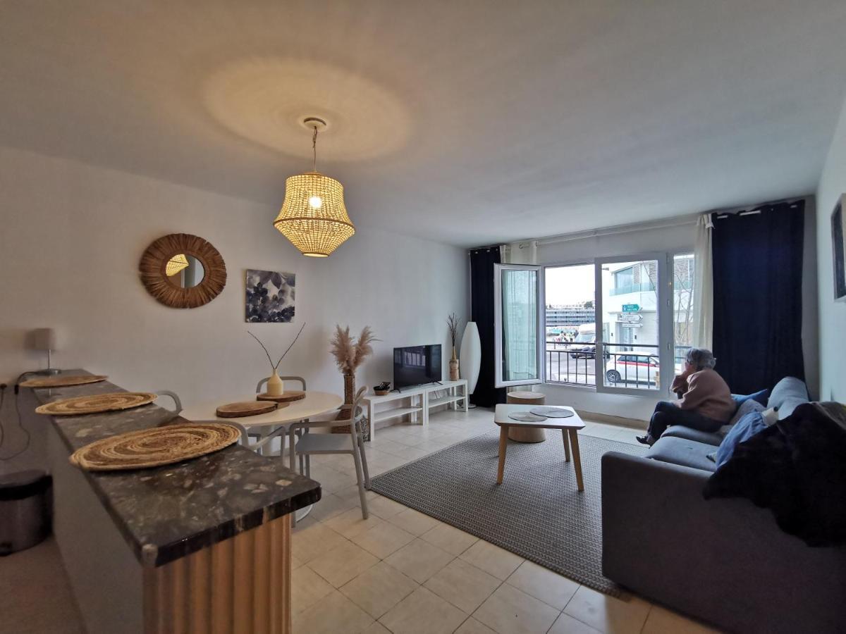 A 50 Metres De La Plage Et 10 Minutes Du Vieux Port 70M2 Sur La Corniche Vue Mer Марсилия Екстериор снимка